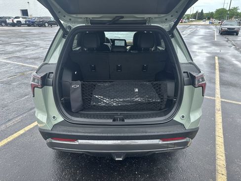 New 2026 Chevrolet Equinox ACTIV w/ Safety and Technology Package image 33