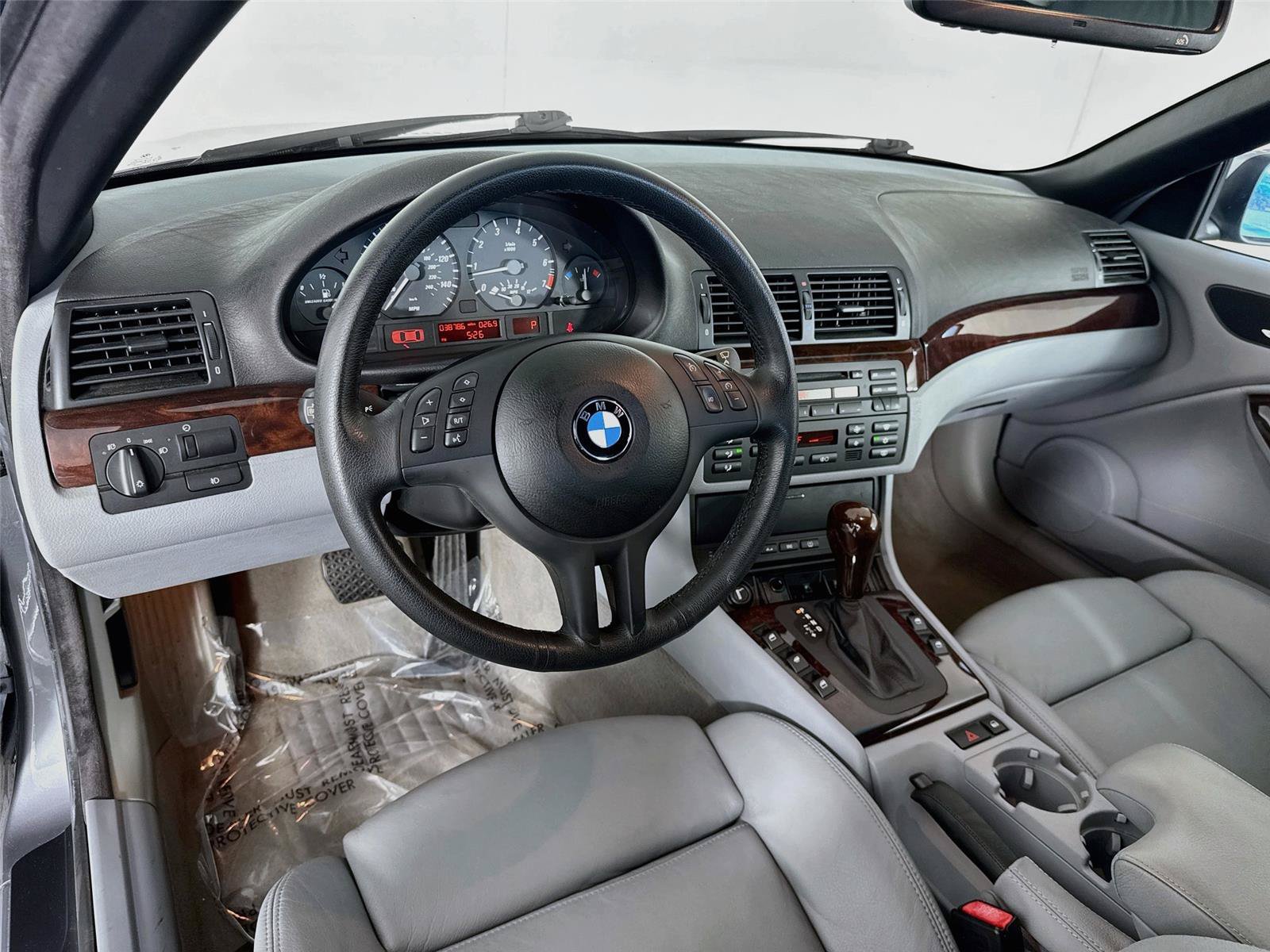 Used 2006 BMW 325Ci Convertible RWD image 9