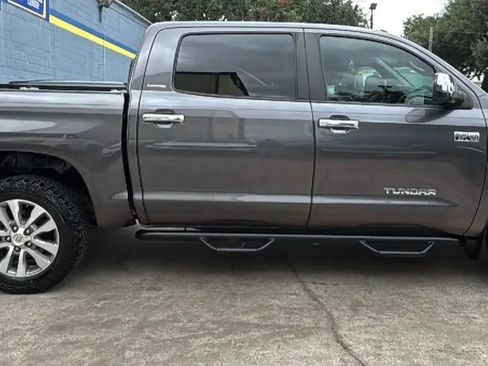 Used 2017 Toyota Tundra Limited w/ Limited Premium Package AWD/4WD image 8