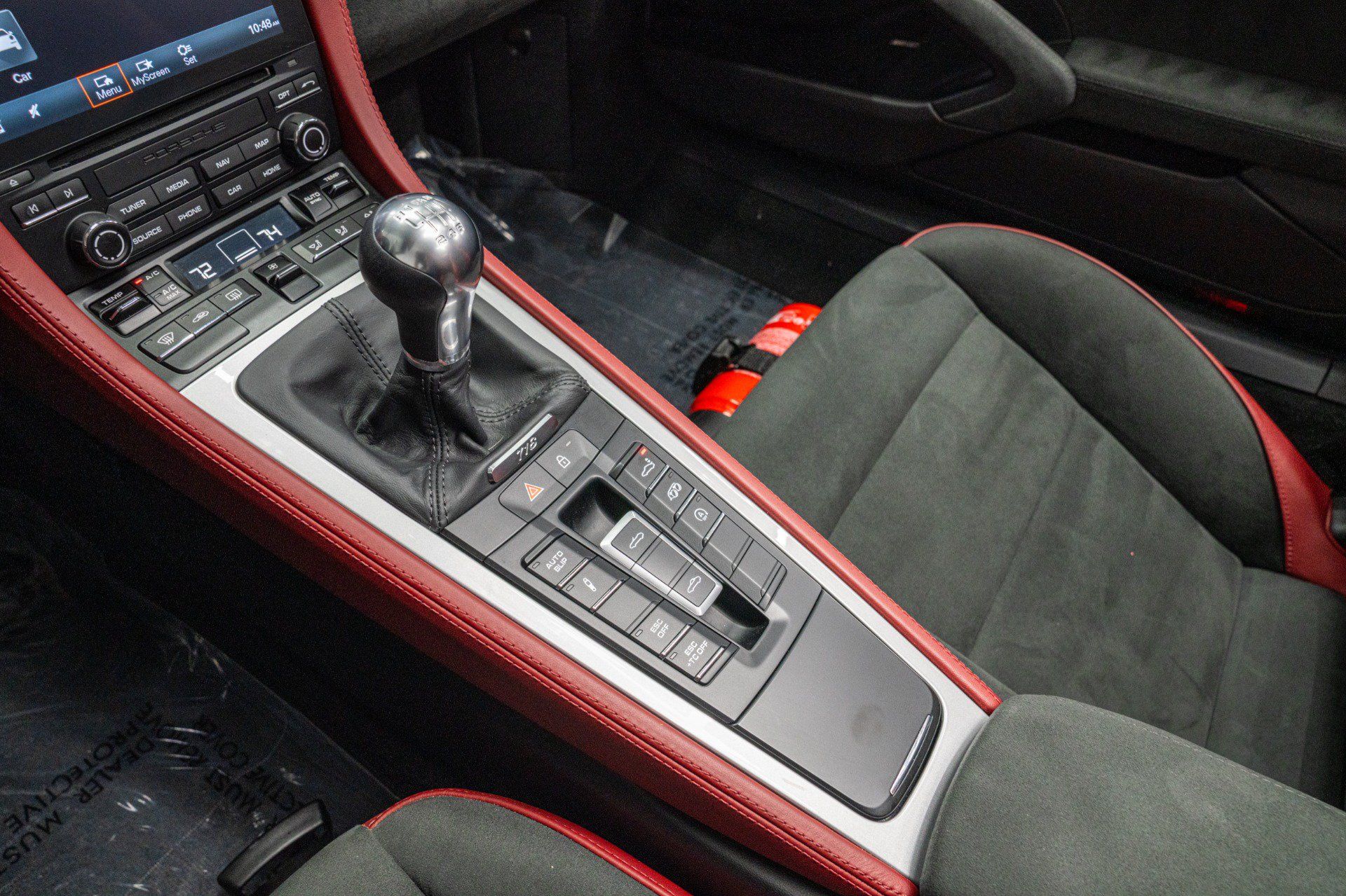 Used 2023 Porsche 718 Boxster Spyder RWD image 15