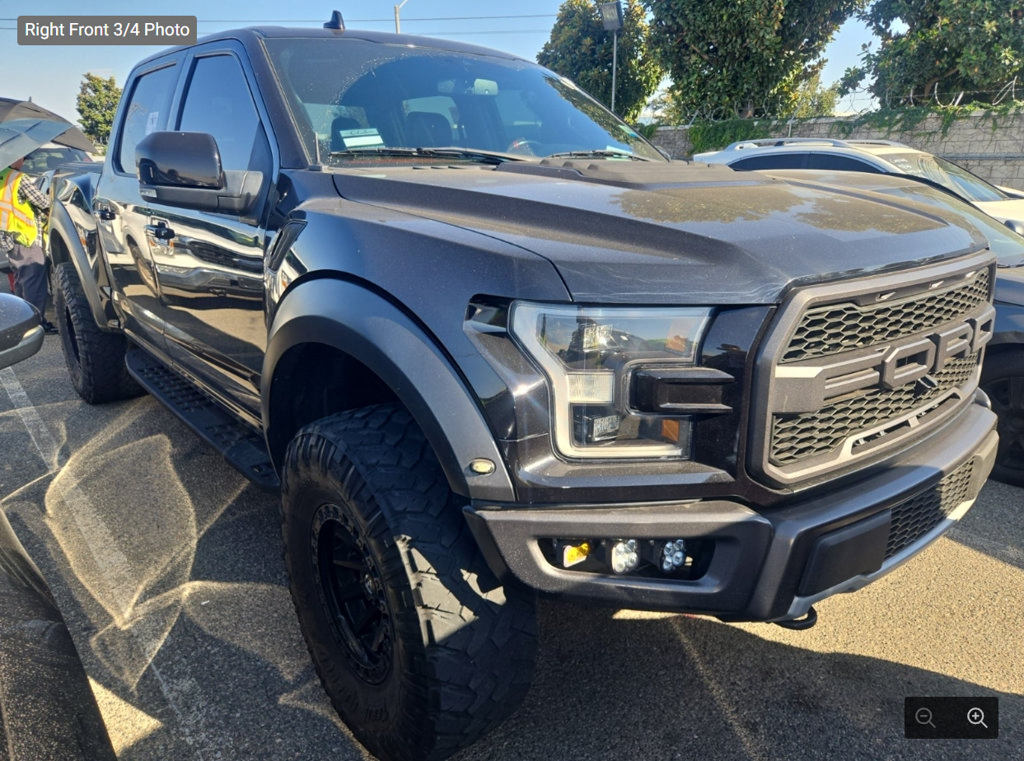 Used 2020 Ford F150 Raptor w/ Equipment Group 802A Luxury AWD/4WD image 2