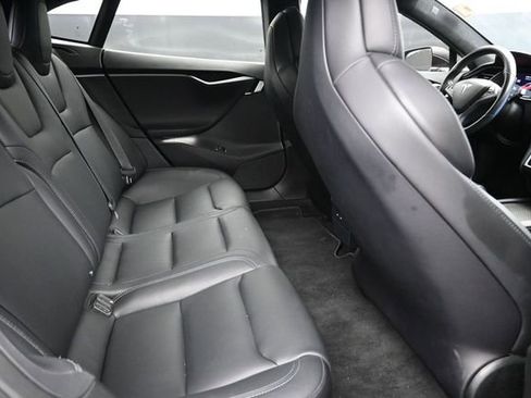 Used 2019 Tesla Model S Performance AWD/4WD image 18