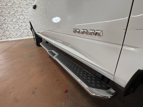 Used 2024 RAM 3500 Big Horn image 10