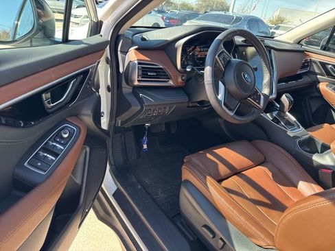 Certified 2025 Subaru Outback Touring XT image 8