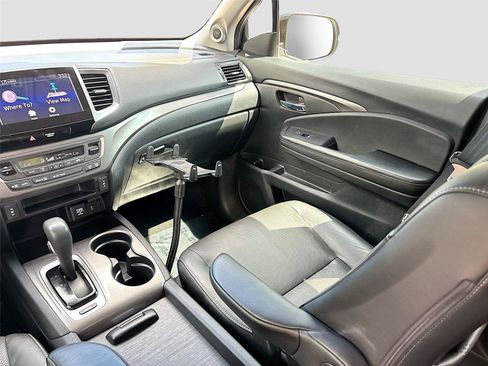 Used 2019 Honda Ridgeline RTL-T image 25