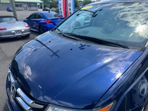 Used 2015 Honda Odyssey LX image 12