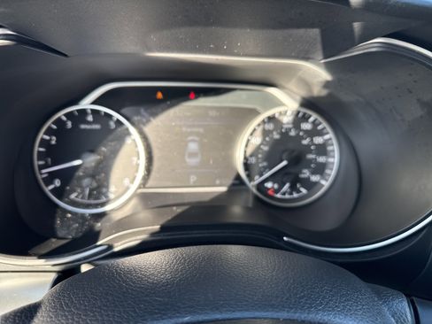 Used 2022 Nissan Maxima SV w/ Floor Mat Group image 15