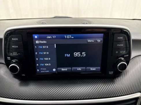 Used 2019 Hyundai Tucson SE image 27