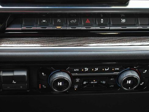 New 2026 Chevrolet Silverado 1500 LT image 18