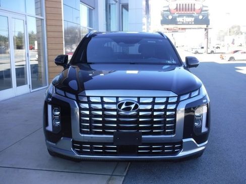 Used 2024 Hyundai Palisade Calligraphy image 5