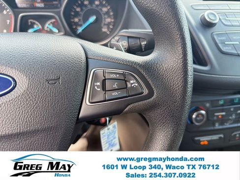 Used 2017 Ford Escape SE FWD image 11