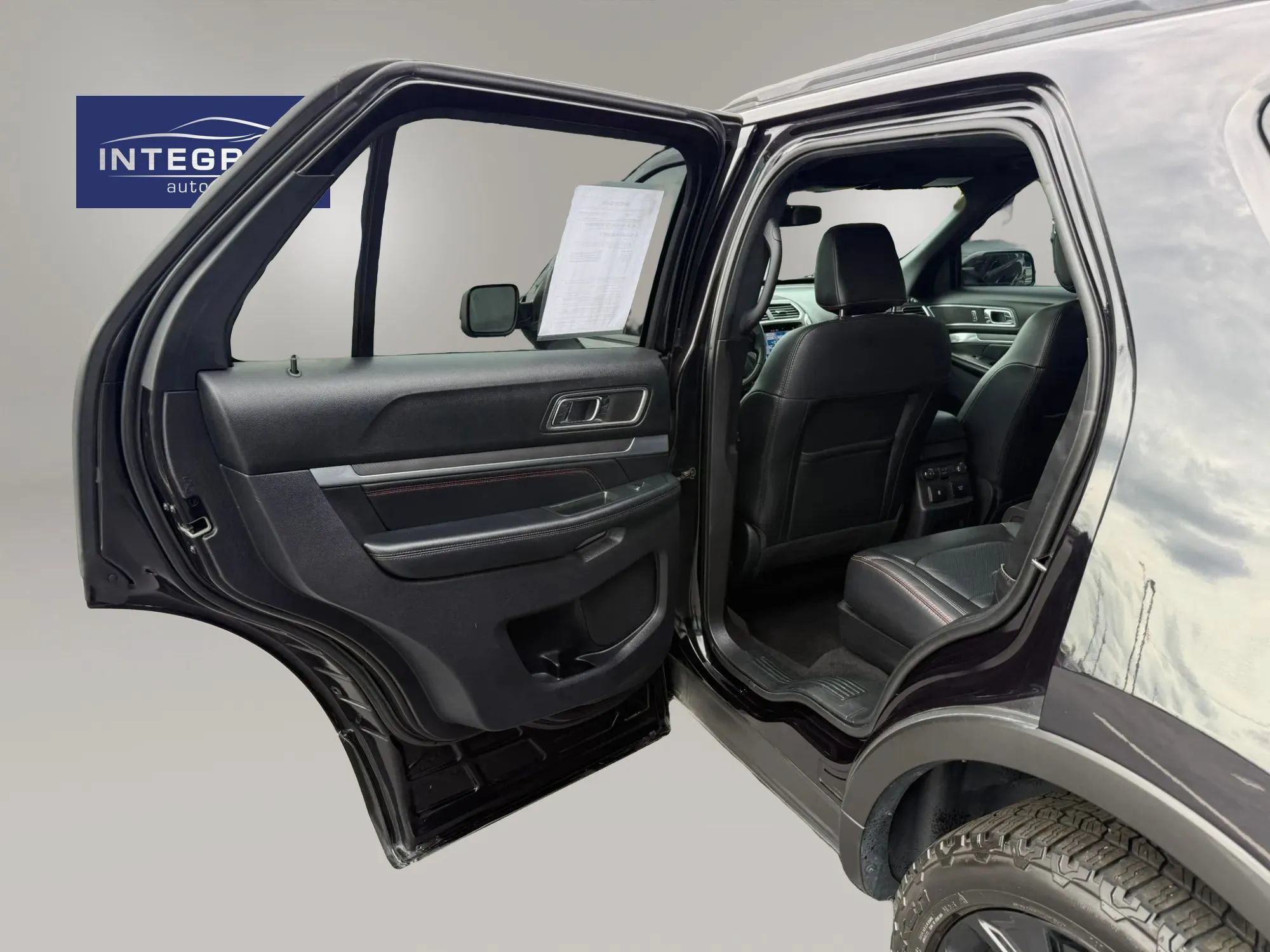 Used 2019 Ford Explorer Sport w/ Equipment Group 401A AWD/4WD image 32
