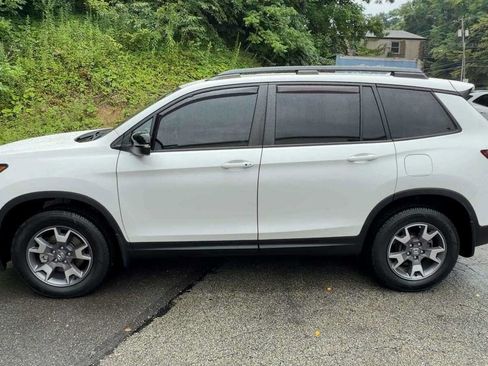 Used 2022 Honda Passport TrailSport image 5