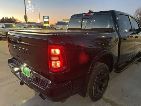 Used 2025 RAM 1500 Big Horn AWD/4WD image 4