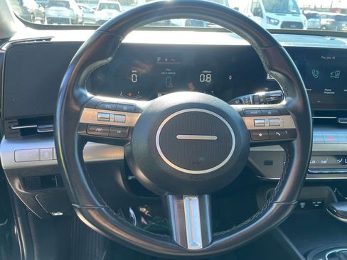 Used 2025 Hyundai Kona SEL image 28