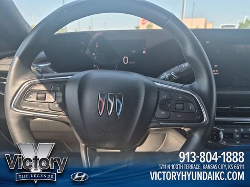 Used 2024 Buick Envista Sport Touring w/ Convenience I Package FWD image 15