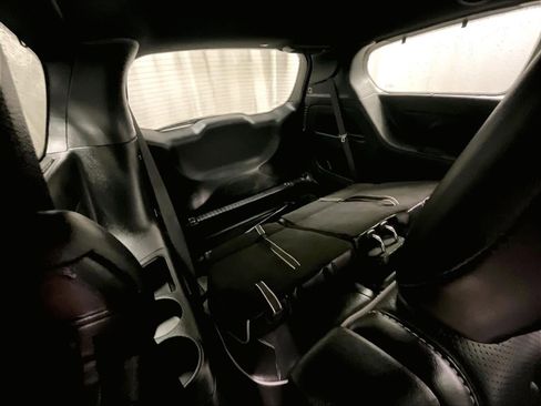 Used 2025 Chrysler Pacifica Limited FWD image 17