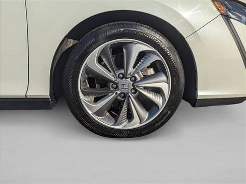 Used 2018 Honda Clarity Plug-In Hybrid image 22