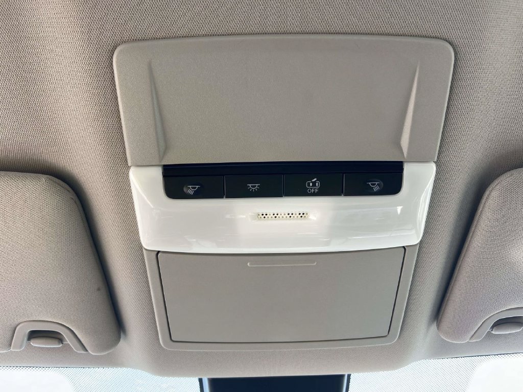 Used 2023 Nissan Altima 2.5 SR FWD image 15