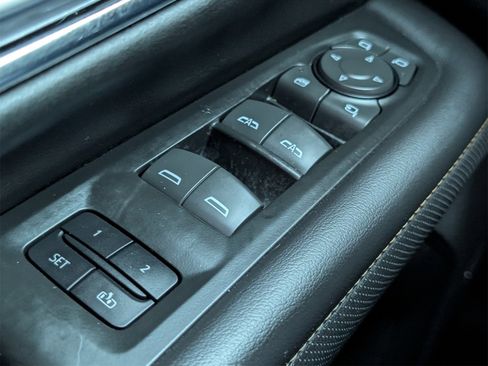 Used 2022 GMC Yukon XL AT4 w/ Max Trailering Package image 25