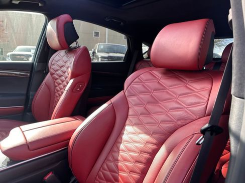 Used 2025 Genesis GV80 3.5T e-SC image 26