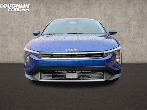 New 2025 Kia K4 EX image 2