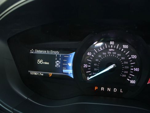 Used 2018 Ford Fusion SE image 10