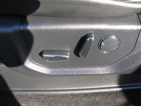 Used 2018 Ford F150 XLT w/ Equipment Group 302A Luxury image 20