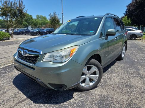 Used 2014 Subaru Forester 2.5i Premium w/ All-Weather Package AWD/4WD image 12