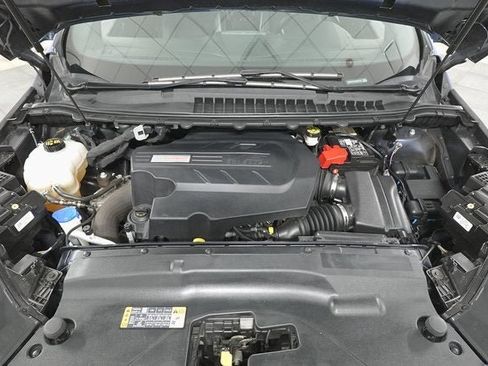 Used 2020 Ford Edge ST image 31