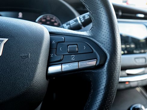 Used 2022 Cadillac XT4 Sport w/ Comfort Package image 20