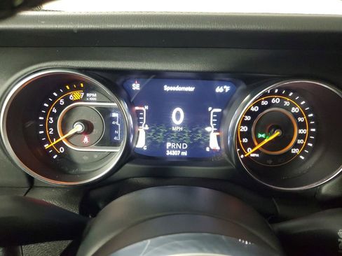 Used 2020 Jeep Wrangler Unlimited Sahara AWD/4WD image 24