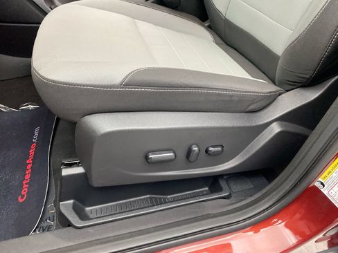 Used 2015 Ford Escape SE AWD/4WD image 13