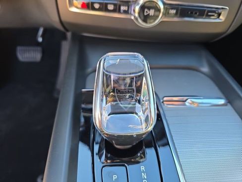 Used 2024 Volvo XC60 T8 Polestar w/ Protection Package Premier image 15