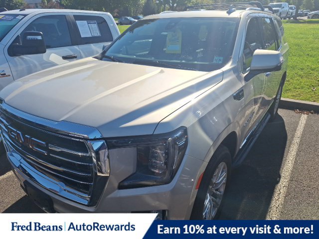 Used 2021 GMC Yukon SLT w/ SLT Luxury Plus Package AWD/4WD image 2