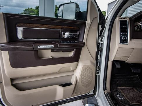 Used 2017 RAM 3500 Laramie Longhorn AWD/4WD image 21