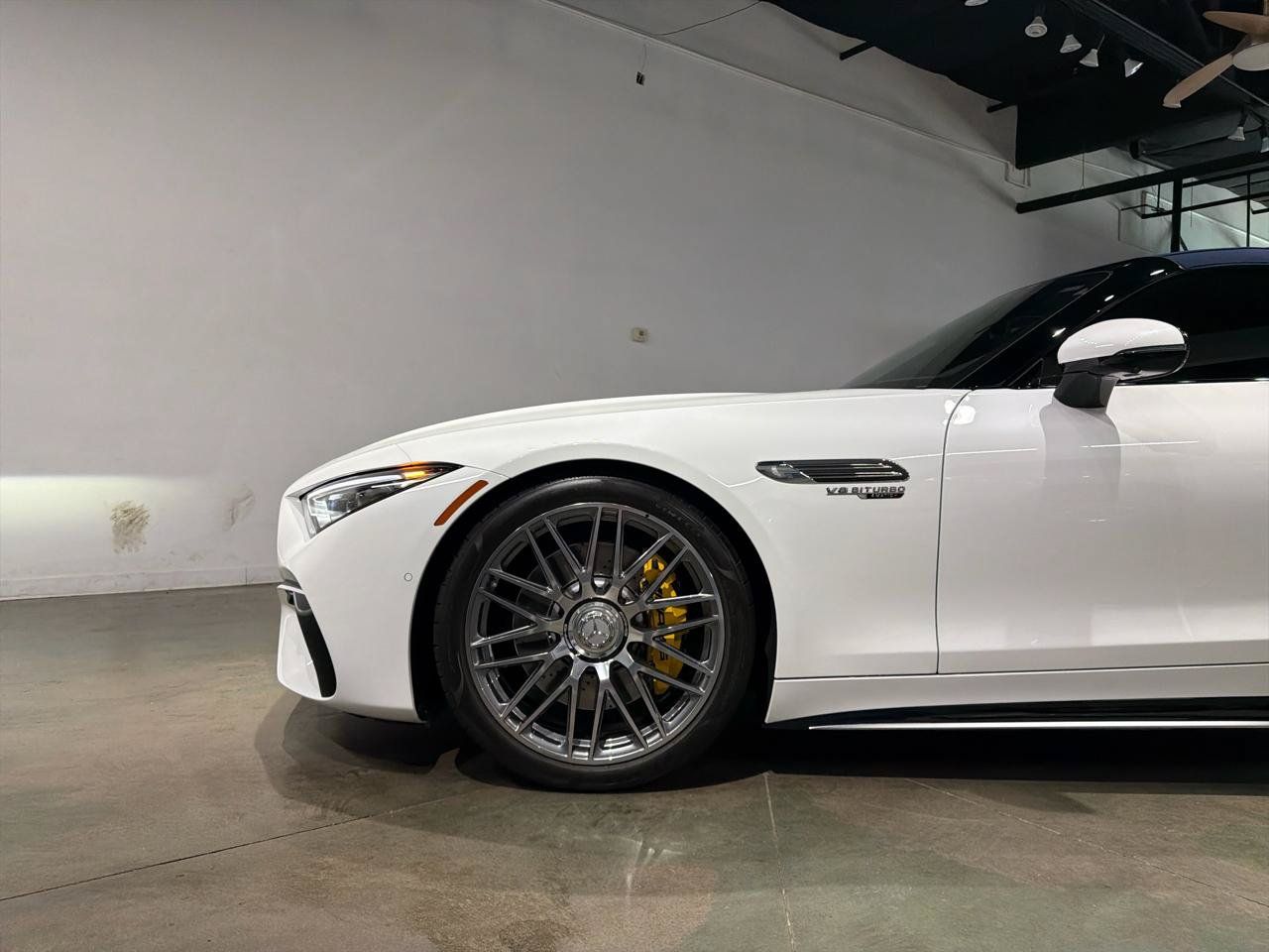 Used 2026 Mercedes-Benz SL 55 AMG 4MATIC image 3