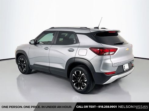Used 2023 Chevrolet TrailBlazer LT FWD image 7