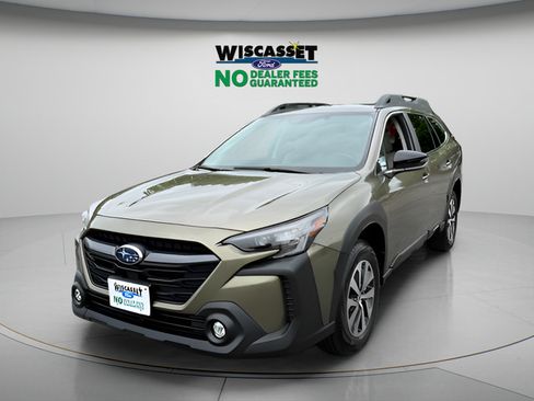 Used 2025 Subaru Outback Premium AWD/4WD image 17