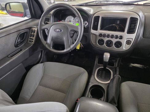 Used 2007 Ford Escape 2WD Hybrid image 19