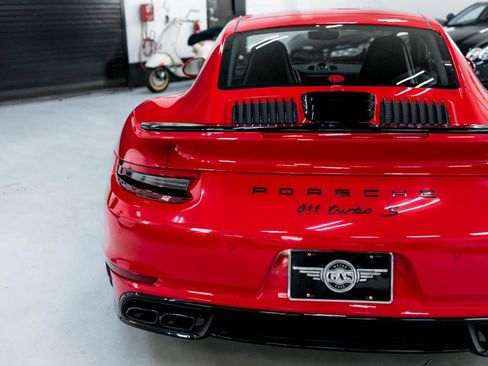 Used 2019 Porsche 911 Turbo S image 29
