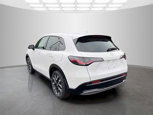 New 2026 Honda HR-V EX-L image 4