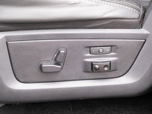 Used 2013 RAM 2500 Laramie image 16