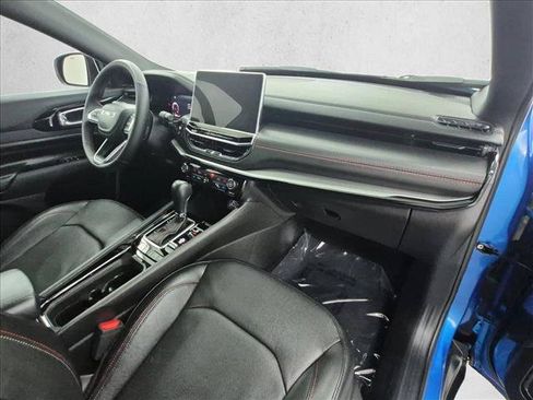 Certified 2025 Jeep Compass Trailhawk w/ Trailhawk Elite Group AWD/4WD image 24
