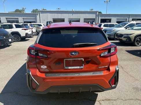 Used 2024 Subaru Crosstrek 2.5i Limited w/ Crosstrek Mirror Package AWD/4WD image 7
