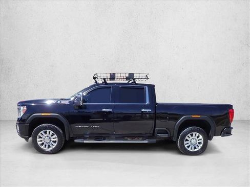 Used 2022 GMC Sierra 3500 Denali w/ Denali Ultimate Package AWD/4WD image 2