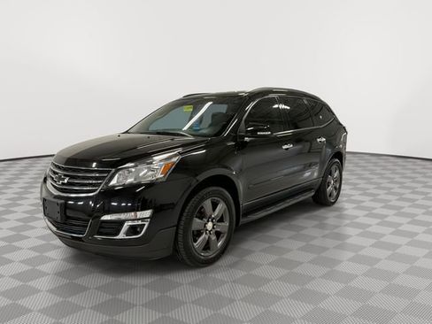 Used 2017 Chevrolet Traverse LT w/ Graphite Special Edition FWD image 6