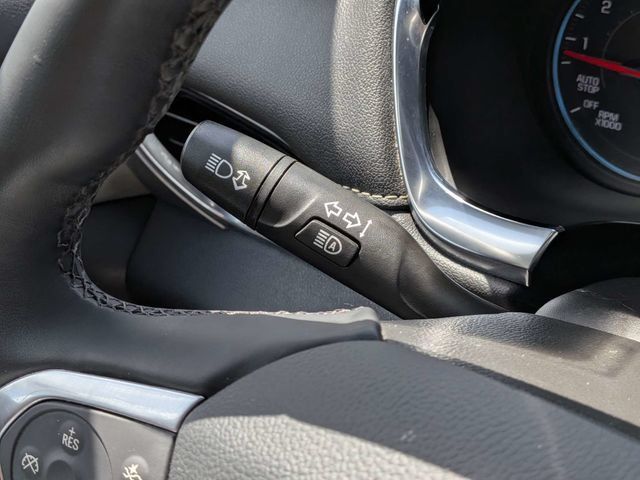 Used 2023 Chevrolet Traverse LT w/ LPO, Floor Liner Package FWD image 23