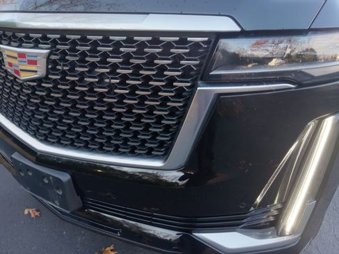 Used 2021 Cadillac Escalade ESV Luxury image 7