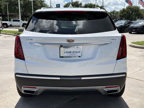 Used 2023 Cadillac XT5 Premium Luxury FWD image 9